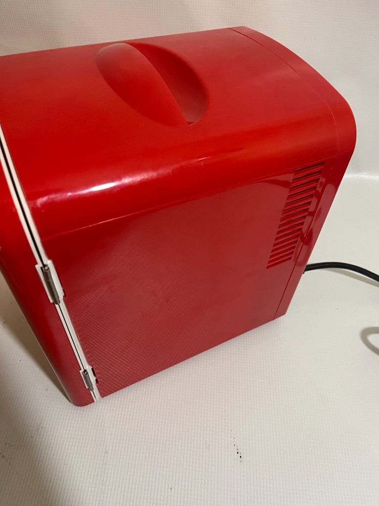 Coca-Cola Red Mini-Refrigerator-Tested