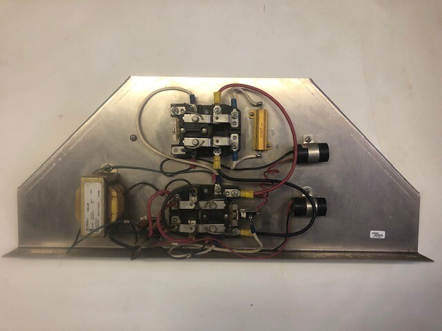 GREENLEE 555 I/O INPUT OUTPUT COMPUTER CONTROL BOARD BRAKE ASSEMBLY CODE# 06889