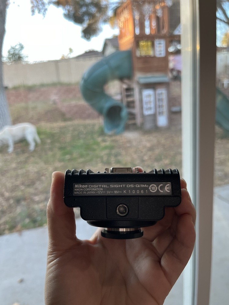 Nikon DS-Qi1Mc Digital Sight Microscope Camera