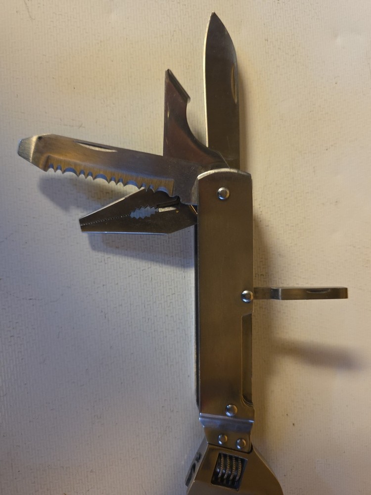 Day Tripper Tool Set