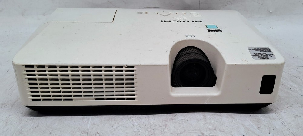 Hitachi CP-RX82 3LCD Projector
