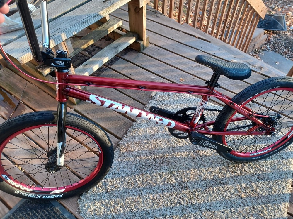 Standard Bykes 125r W/disc. 22"tt