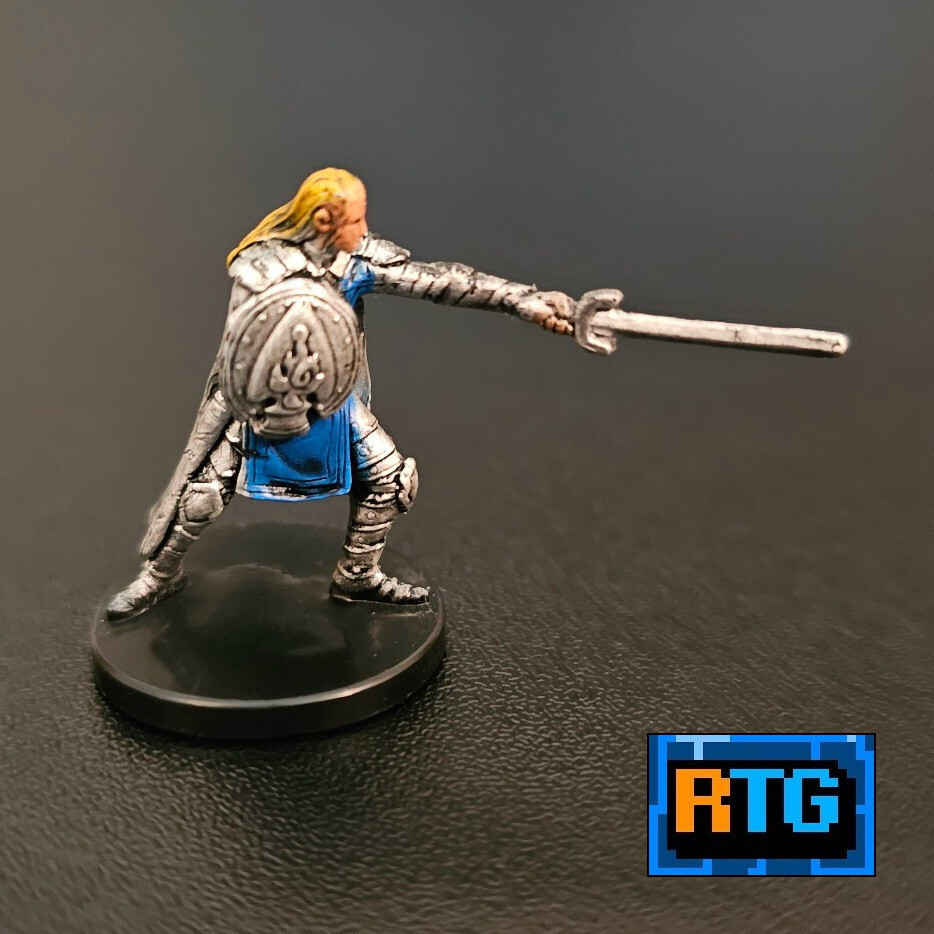 D&D Miniature and Card - Devotee of the Silver Flame #4 - Dungeons and Dragons