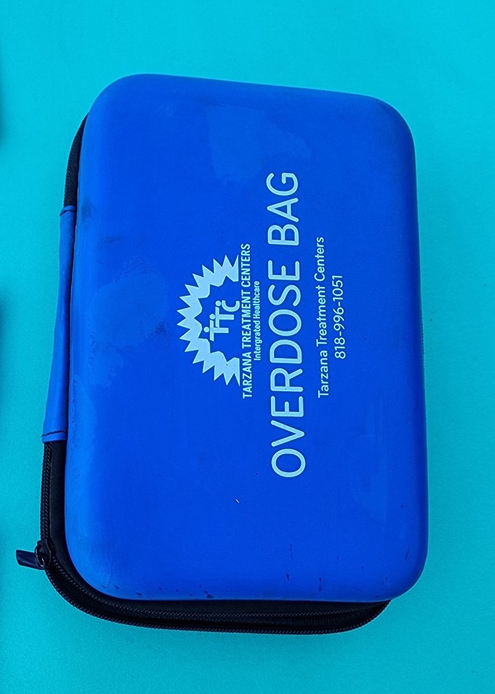O.D. Bag/Case With Nasal Spray & Test Strips