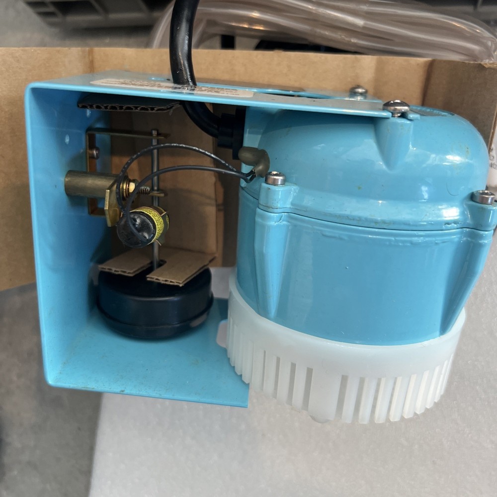 Automatic Dehumidifier Compact Pump Kit
