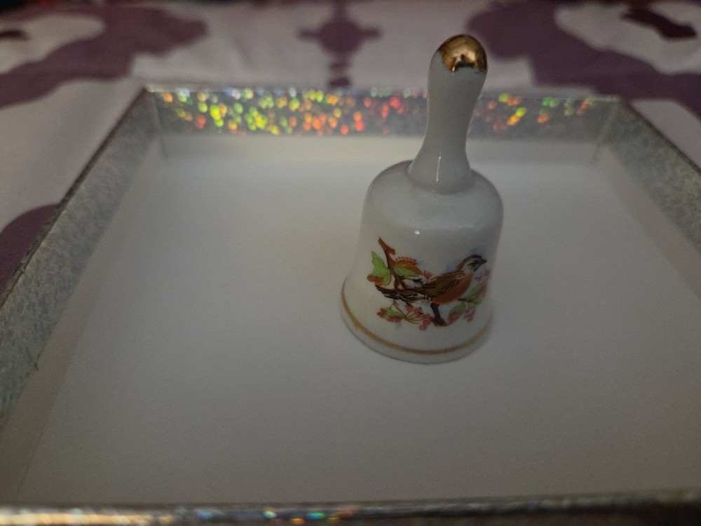 Five Mini Bells Birds B80