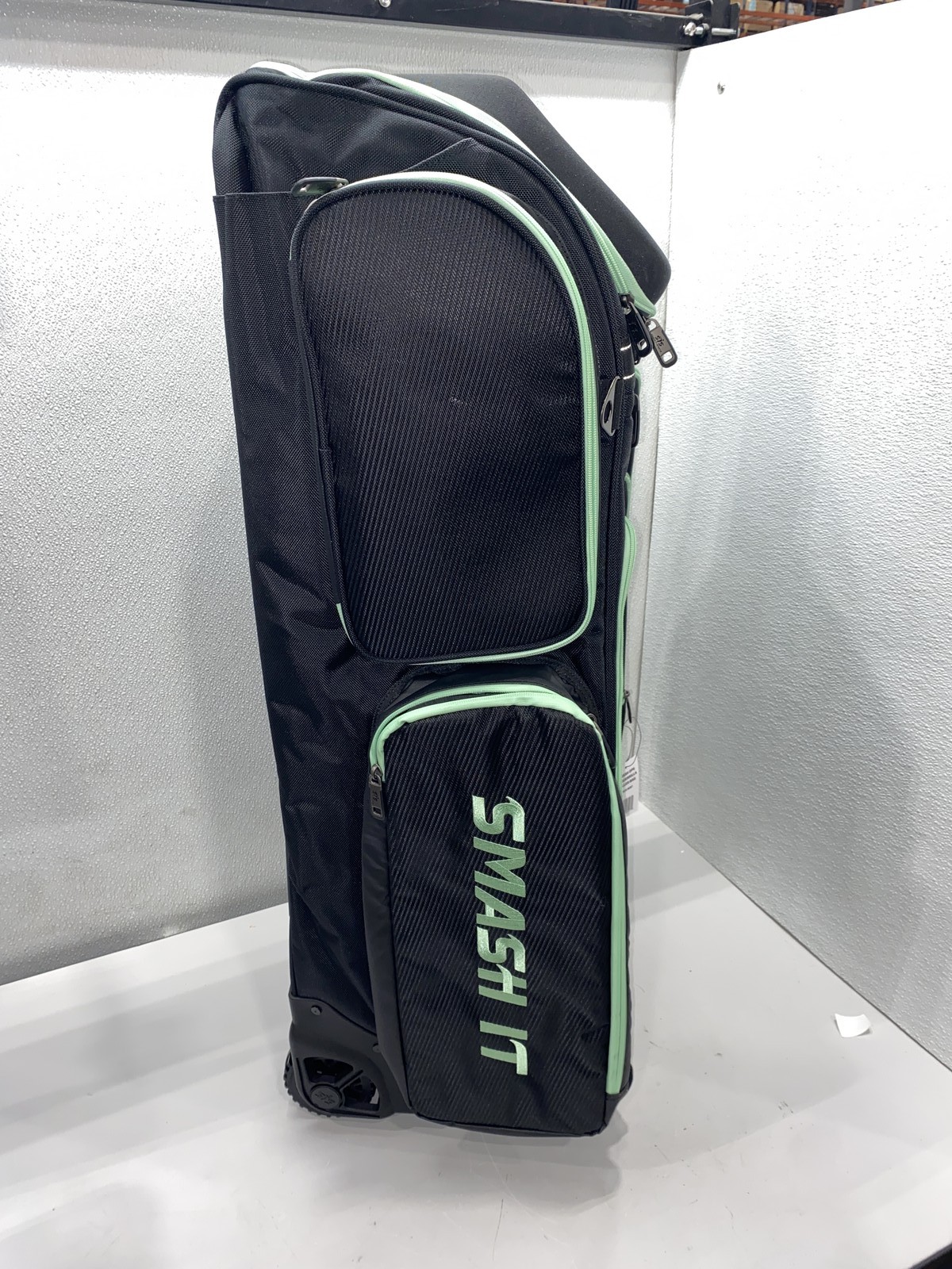 Smash It 2025 Smash Ops Guerrilla V4 Roller Bag - Black/Mint