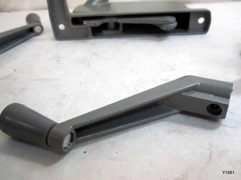 2pcs Prime-Line Left-Hand Die-Cast Awning Window Operator 3671-A