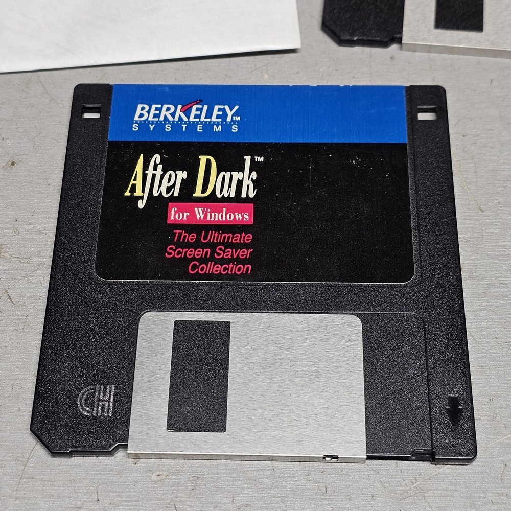After Dark for Windows Berkeley Systems The Ultimate Screen Saver Collection 3.5