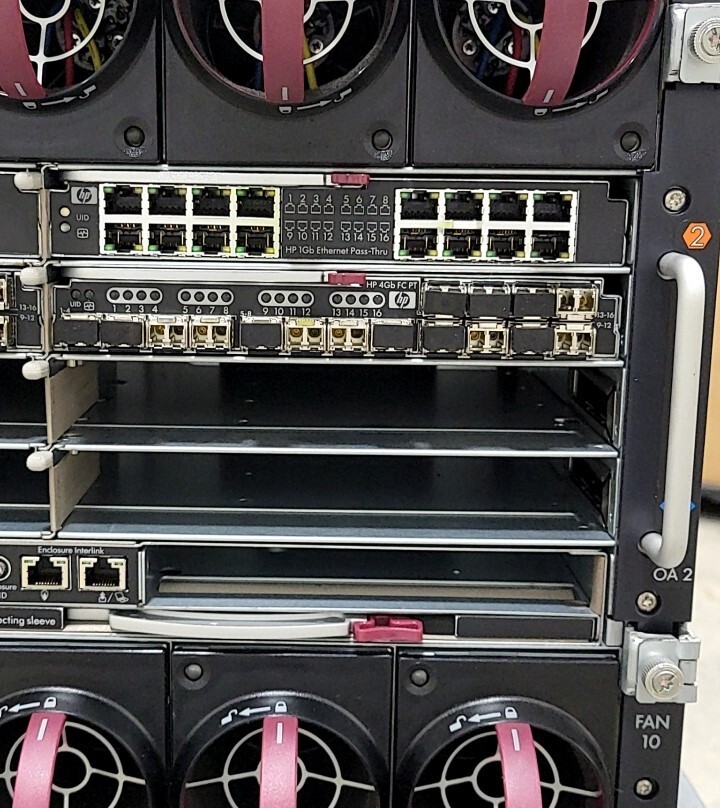 HP AD361C BladeSystem C7000 Blade Server Enclosure SEE NOTES