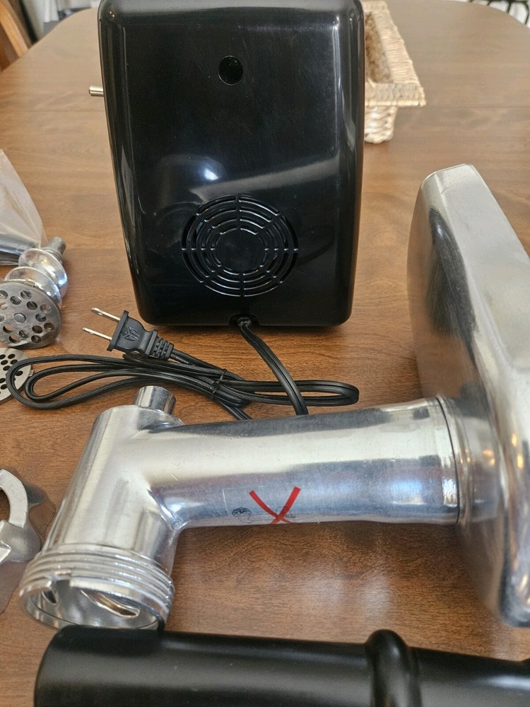 Waring MG100 Pro. Grinder/Sausage Stuffer