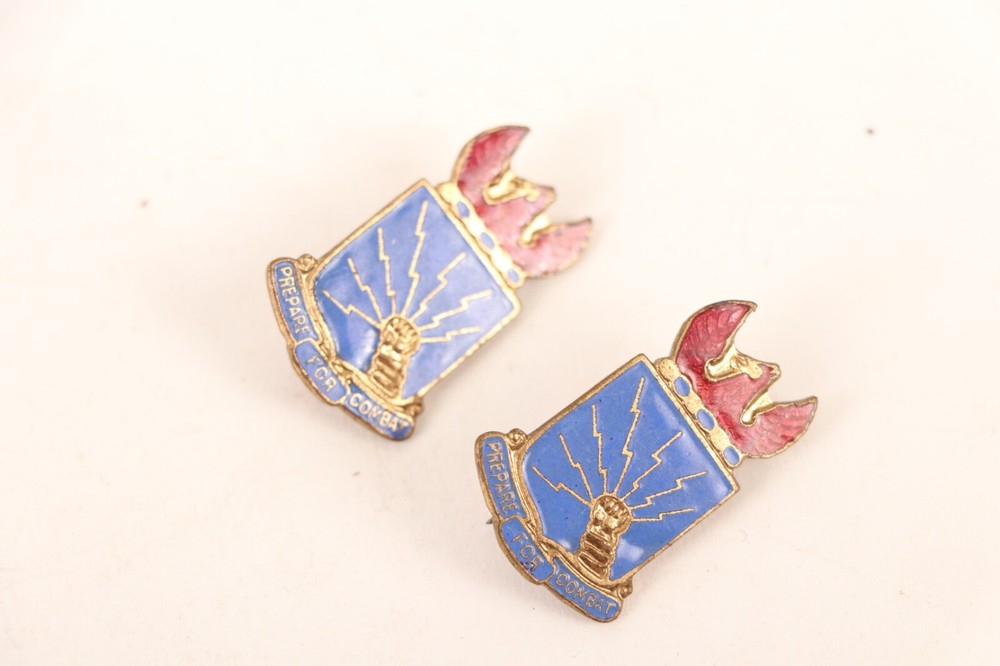 WWII ERa Theater Made Pin Back Unit Insignia.