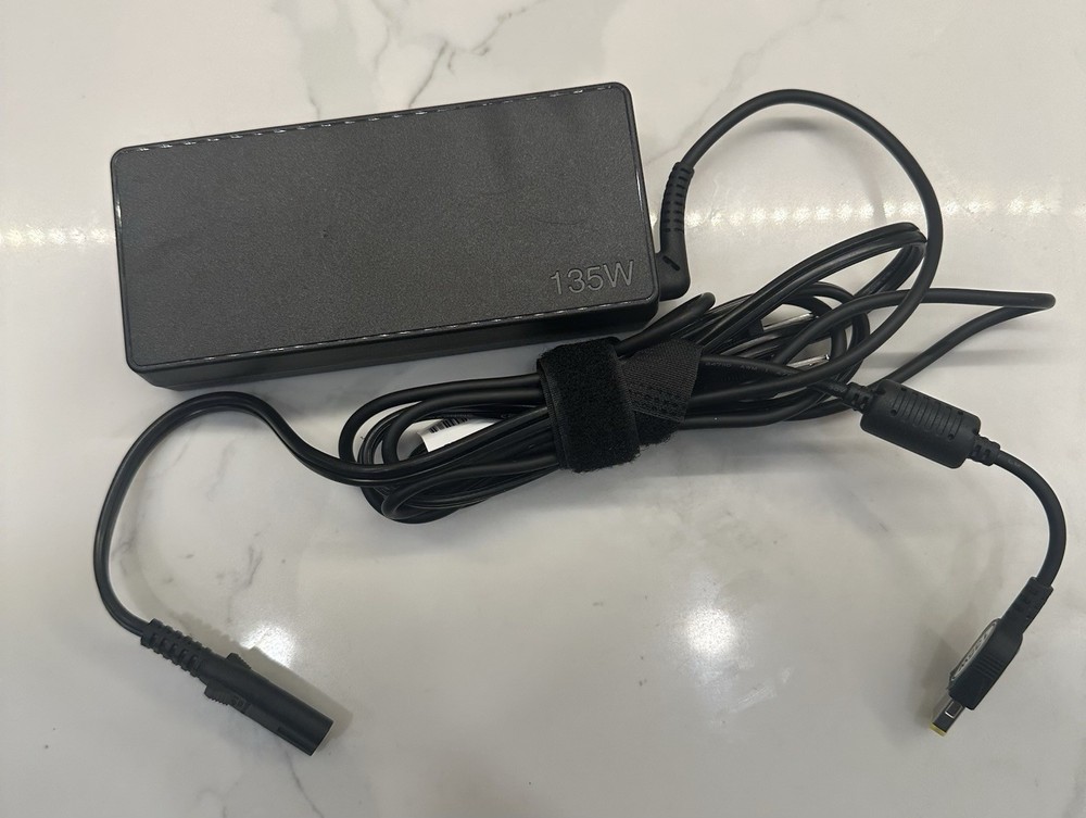 Lenovo ThinkPad Hybrid USB-C With USB A Docking Station