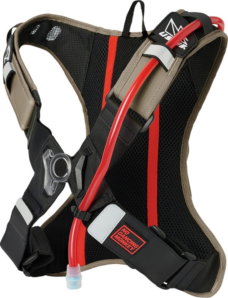 USWE Outlander Moto 2L Hydration Backpack