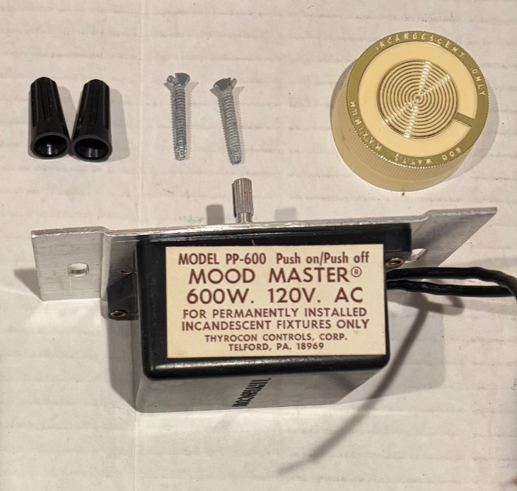 Mood Master Light Dimmer Switch Model PP-600 Electronic Solid State 600w 120v
