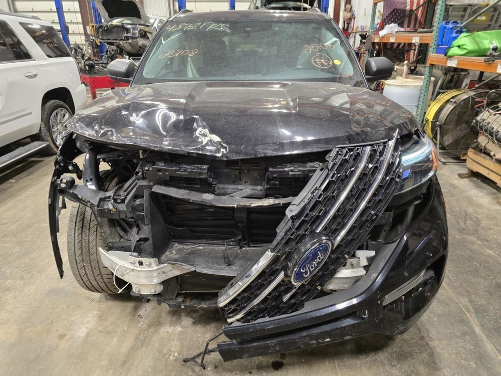 Camera/Projector Camera Windshield Mounted Fits 20-24 AVIATOR 1550915