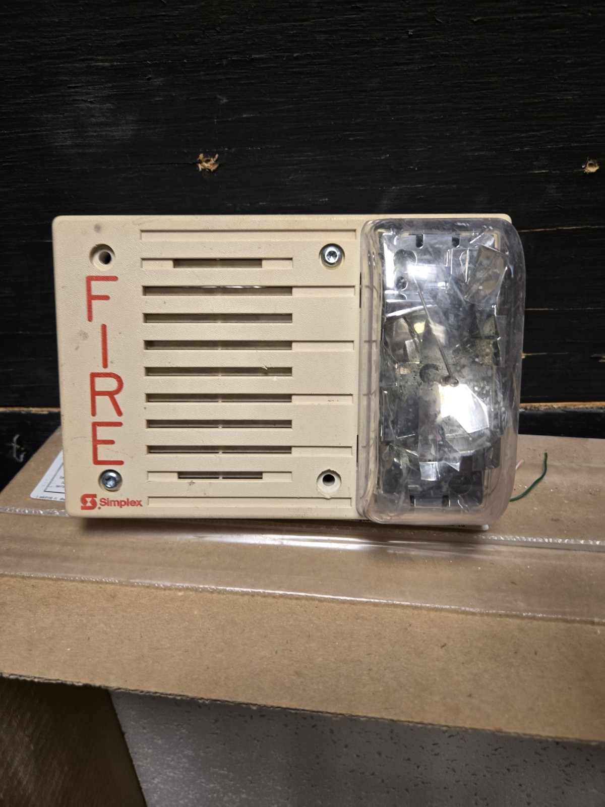 Simplex 4903-9221 Horn Strobe Fire Alarm White