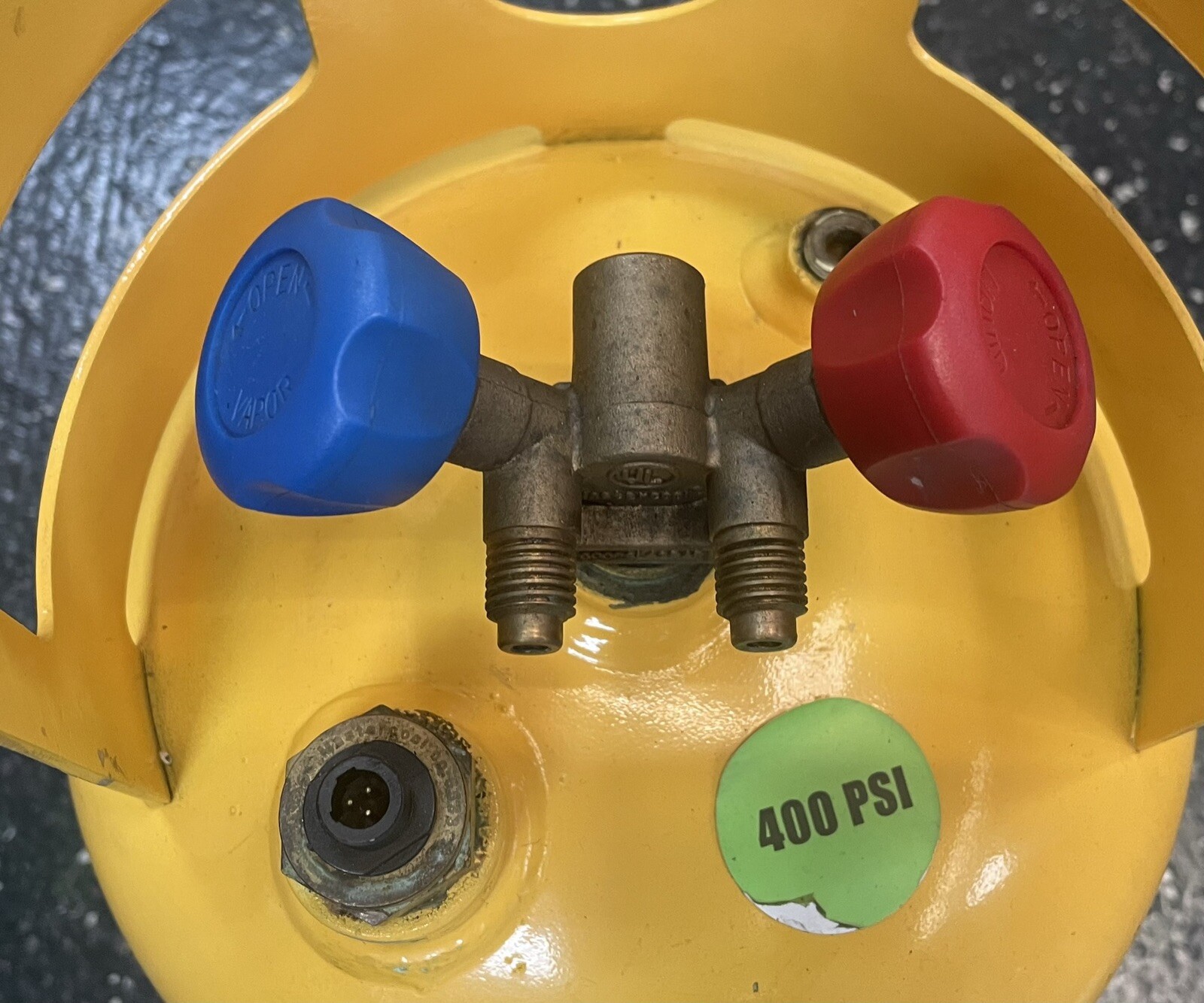 Mastercool (67011) and Amtrol Recovery Tanks