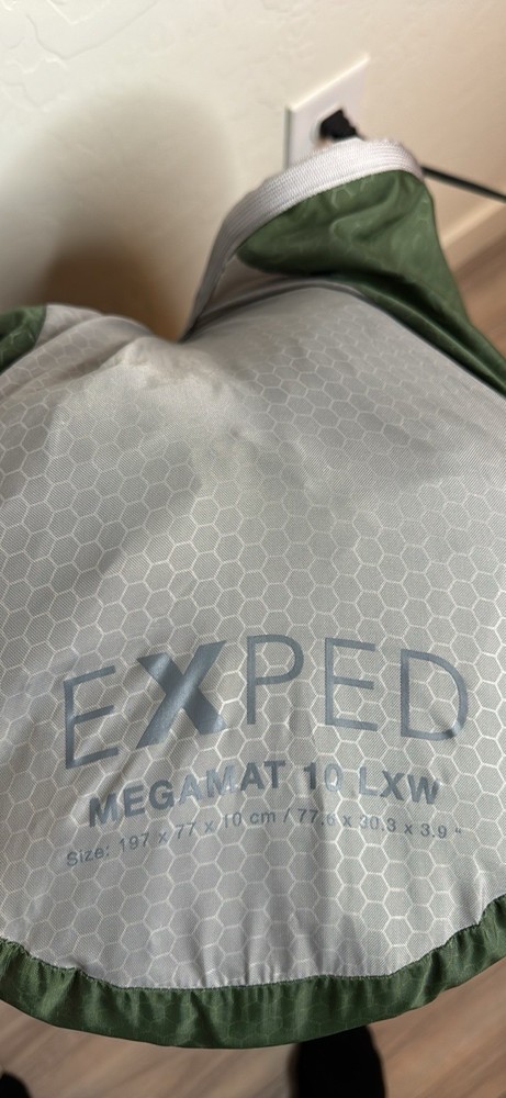 Exped Megamat Lite 10 LXW ruby red mat