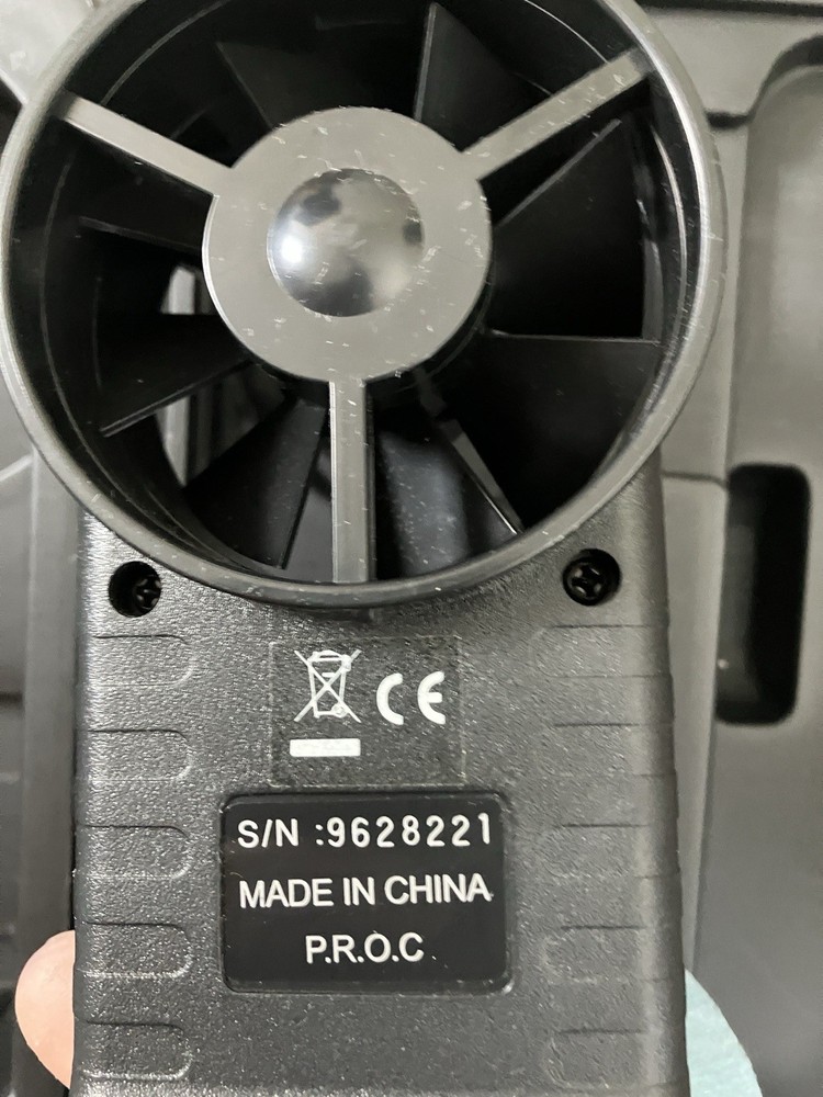 Extech 451104 Vane Thermo-Anemometer RS-232 interface for connecting to a PC