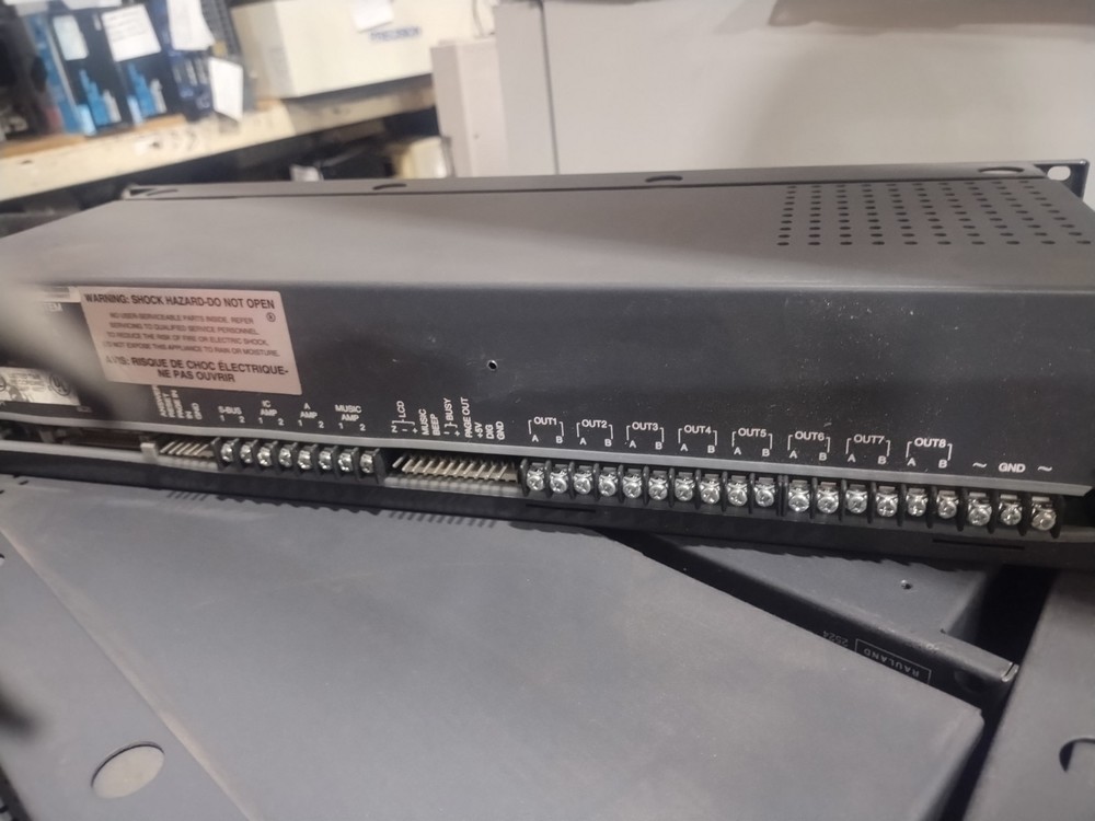 RAULAND MODEL 2524 MASTER CLOCK Intercom System.