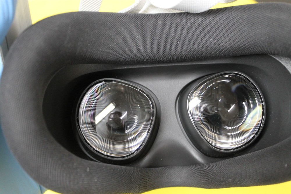 Meta Quest 3S 256GB VR Headset Only, Great Condition (No Controllers)