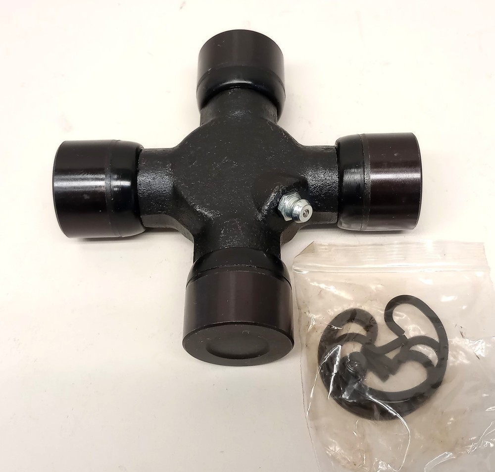 PTC 330 Universal Joint U-Joint 560SJ Power Train Components