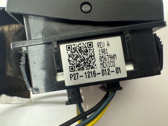 PETERBILT P27-1216-012-01 SWITCH-DPF START/STOP