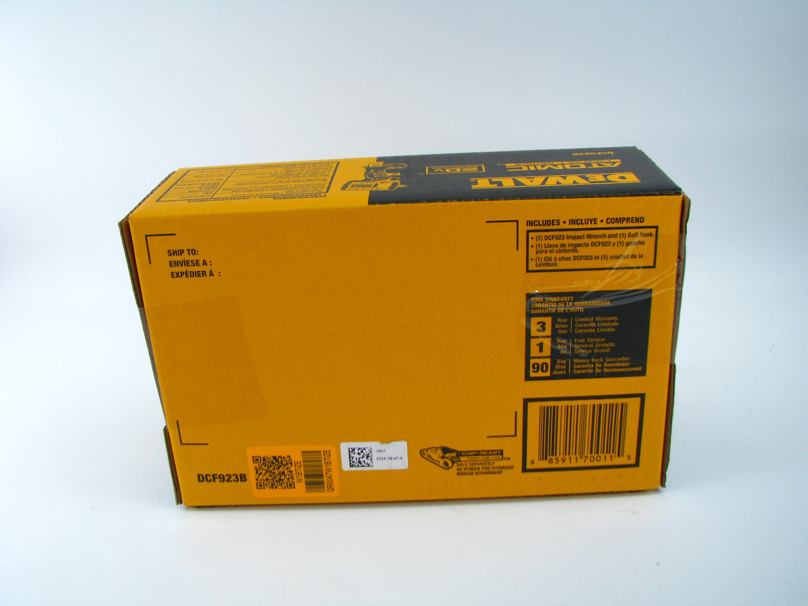 NEW DEWALT Atomic 20V Brushless 3/8" Impact Wrench DCF923 20 volt compact small