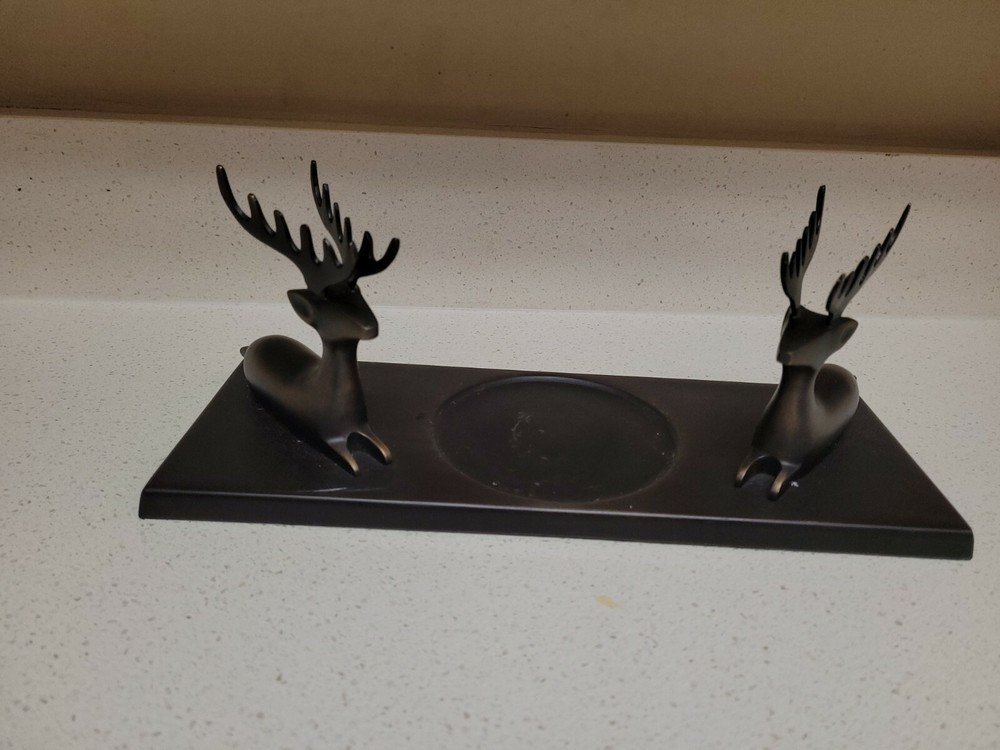 Table Decorative Deer Shadow Tealight Candle Holder