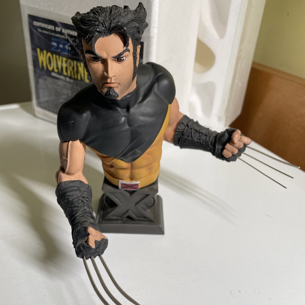 X-MEN WOLVERINE collectible ULTIMATE BUST STATUE model MARVEL DIAMOND SELECT