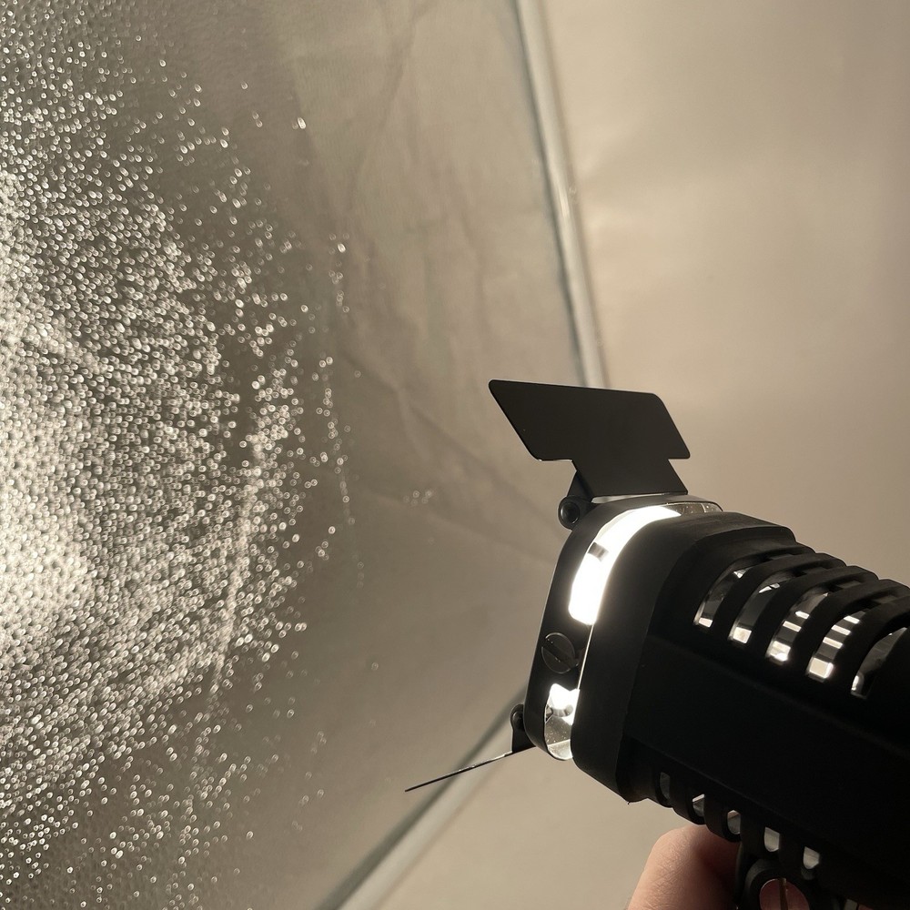 Luxmen VS-100 Video Quartz Light with 2-Wing Barndoor - AC Plug Diffusion Filter