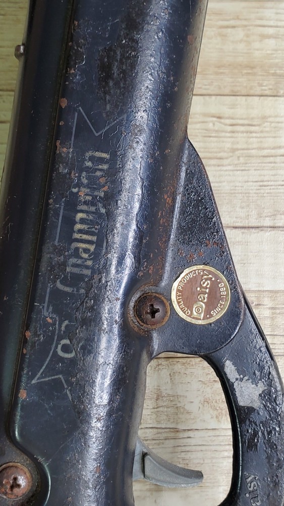DAISY Model 99 Champion BB Gun ( Fully Working CONDITION)