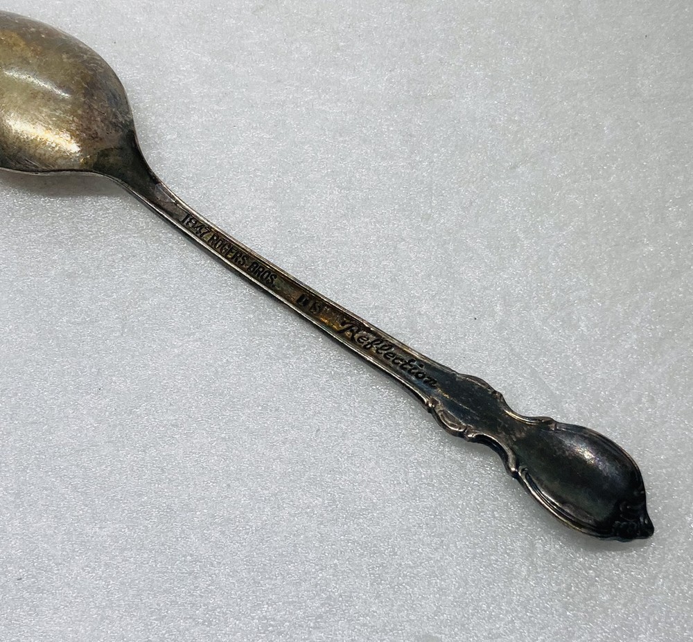 Vintage 1960s 1847 Rogers Bros Sugar Teaspoon Silverplated 4.25” Reflection 25