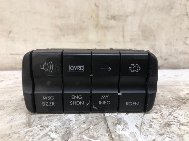 2008-2021 Freightliner CASCADIA SWITCH Dash Panel - Used