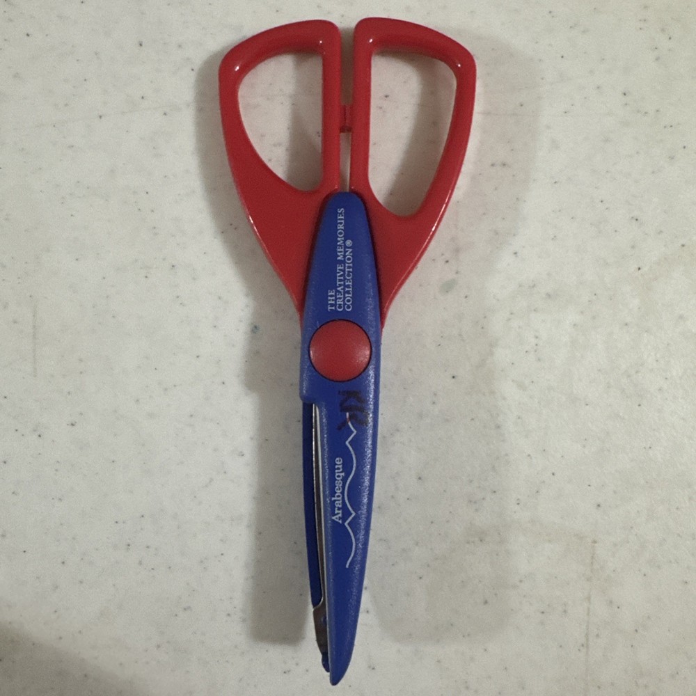 Decorative Edge Scissors Lot Of 7