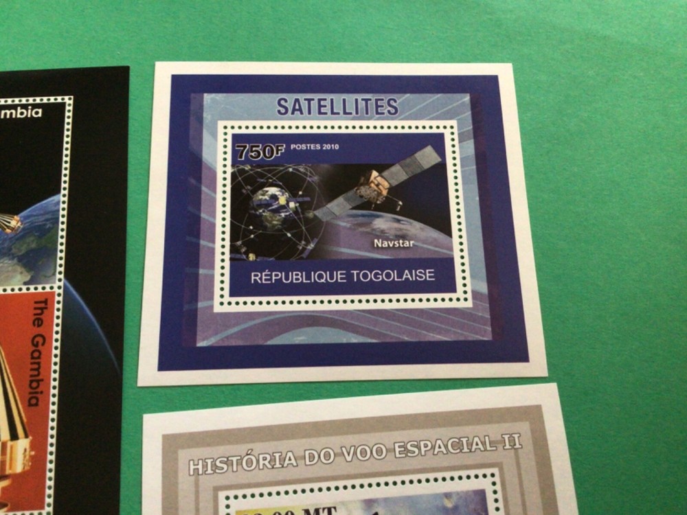 Telecommunications & Space Exploration 4 mint never hinged stamps sheet A17205