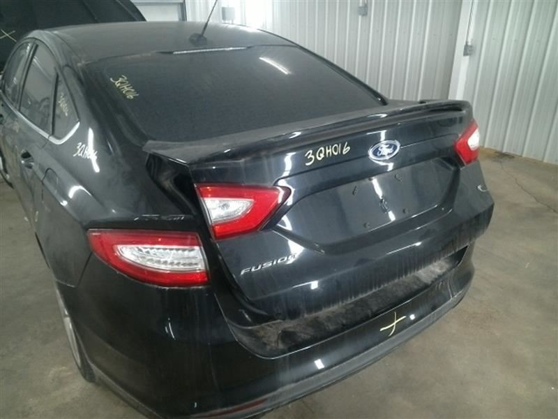 FUSION 2014 High Mounted Stop Light 104687123