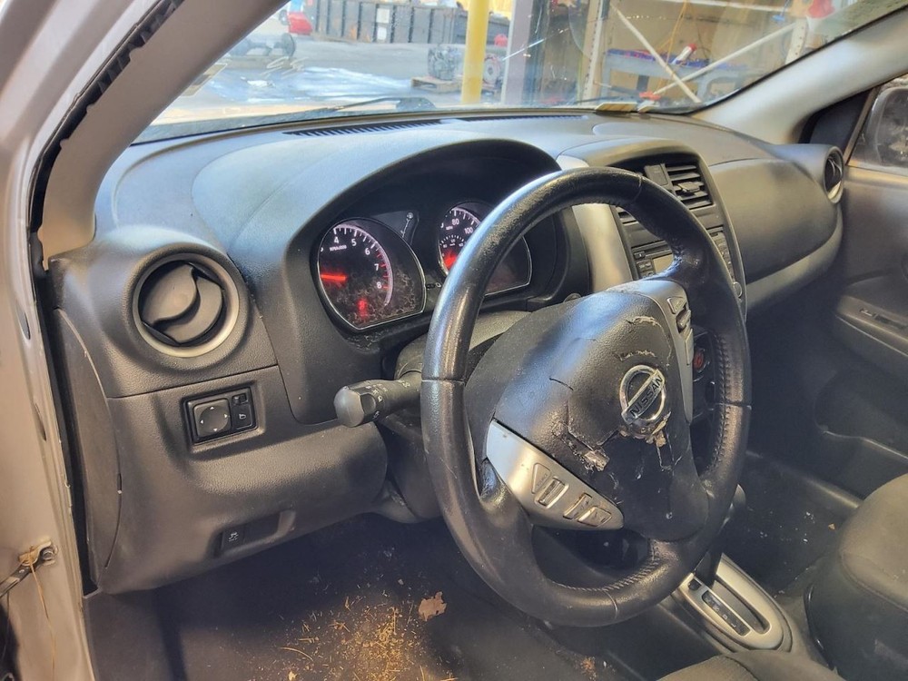 VERSA 2016 Battery Tray 546624