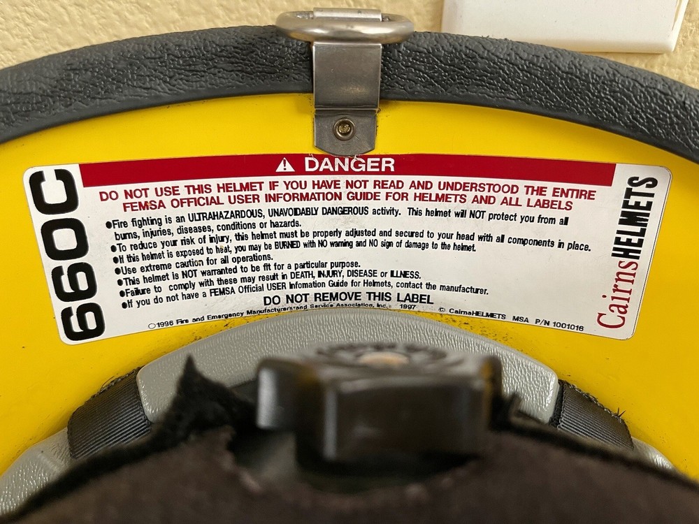 2002 Cairns FireFighters Helmets 66OC B-MOD Yellow Adjustable Size ( READ )