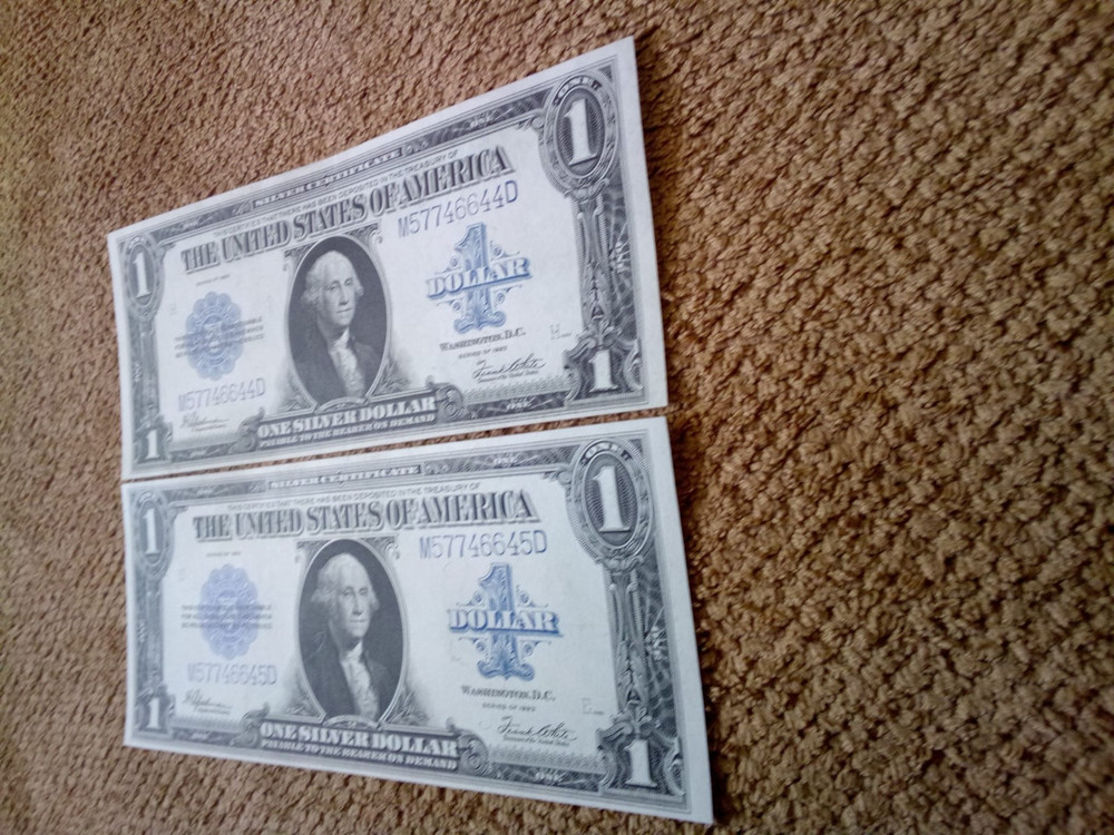 RARE 1923 $1 ONE DOLLAR LARGE-SIZE SILVER CERT. CONSEC. NOTES, AU++/UNC,GIFT SET
