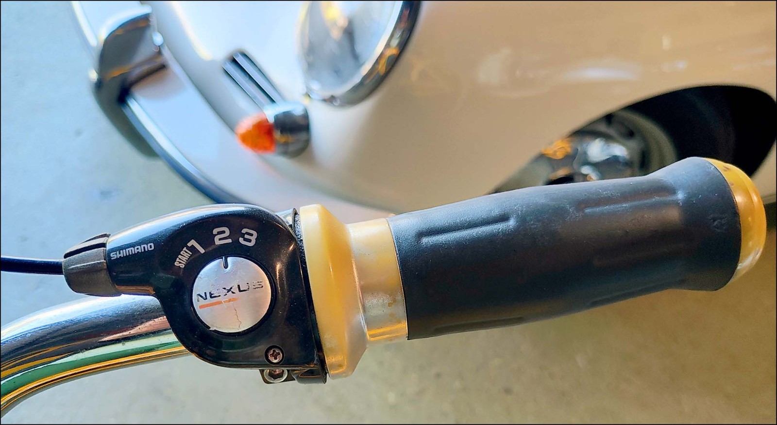 2007 or 2008 FELT BICYCLE Ltd Ed Yellow Cab Beach Cruiser