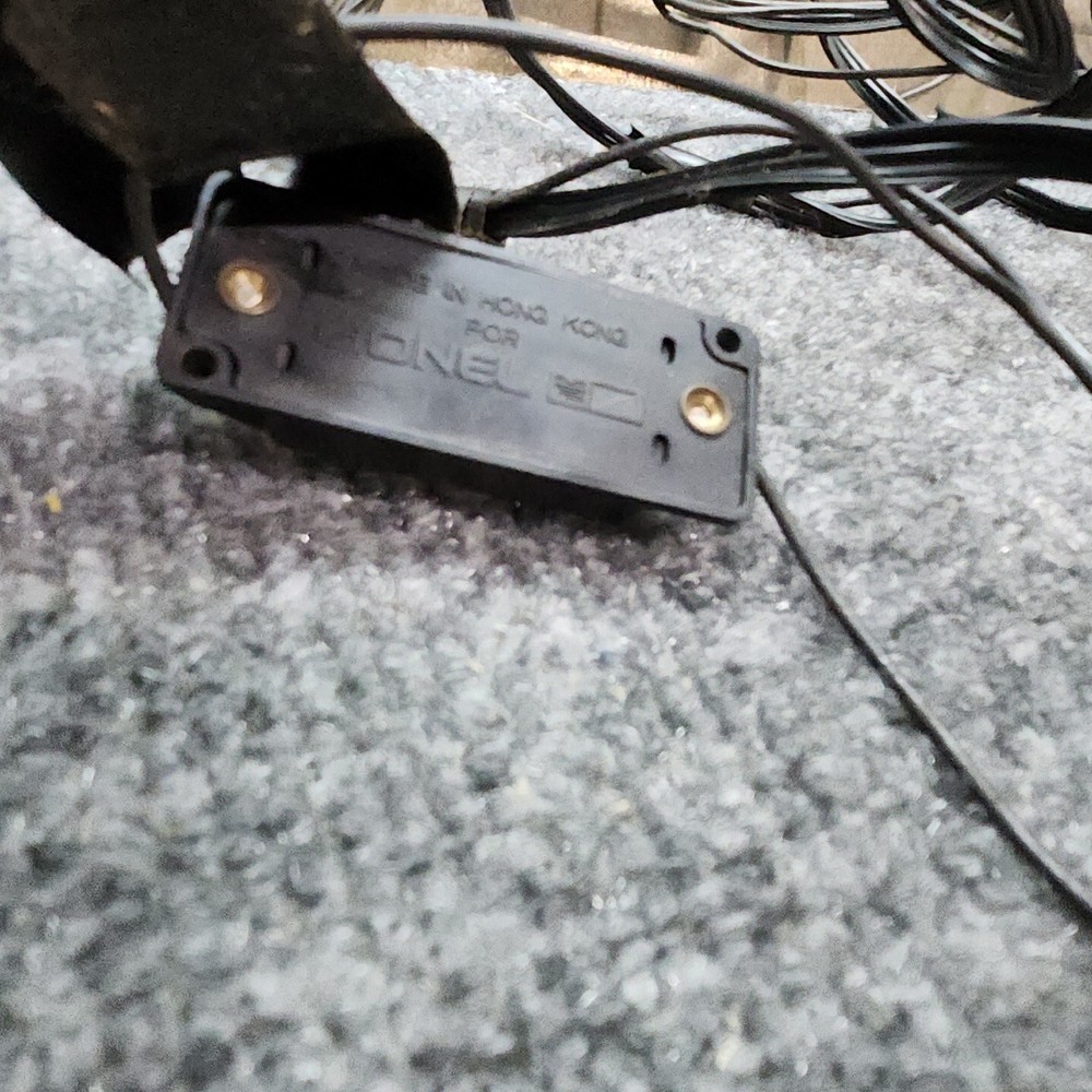 VTG Lionel Automatic Switch Controller without lights