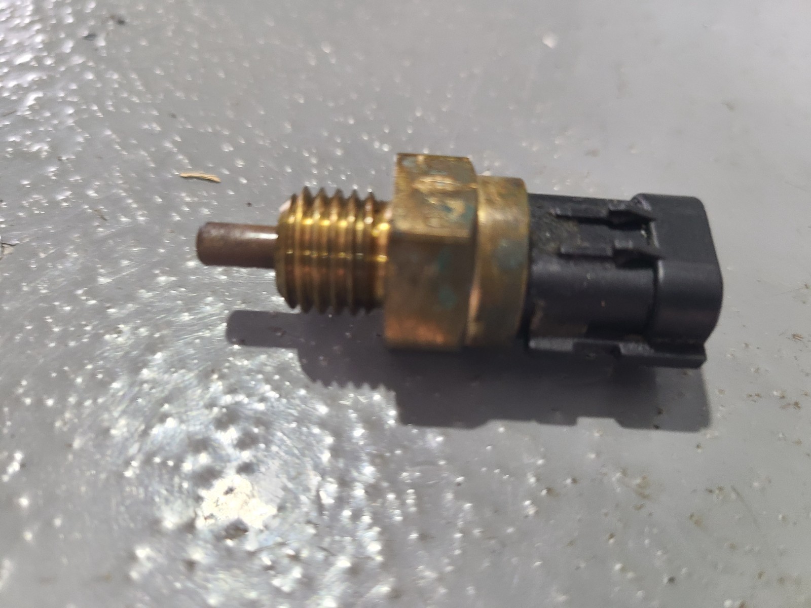 KAWASAKI AIR TEMP SENSOR ULTRA 250 260 300 310 ULTRA300X 15f MANIFOLD 21176-1086