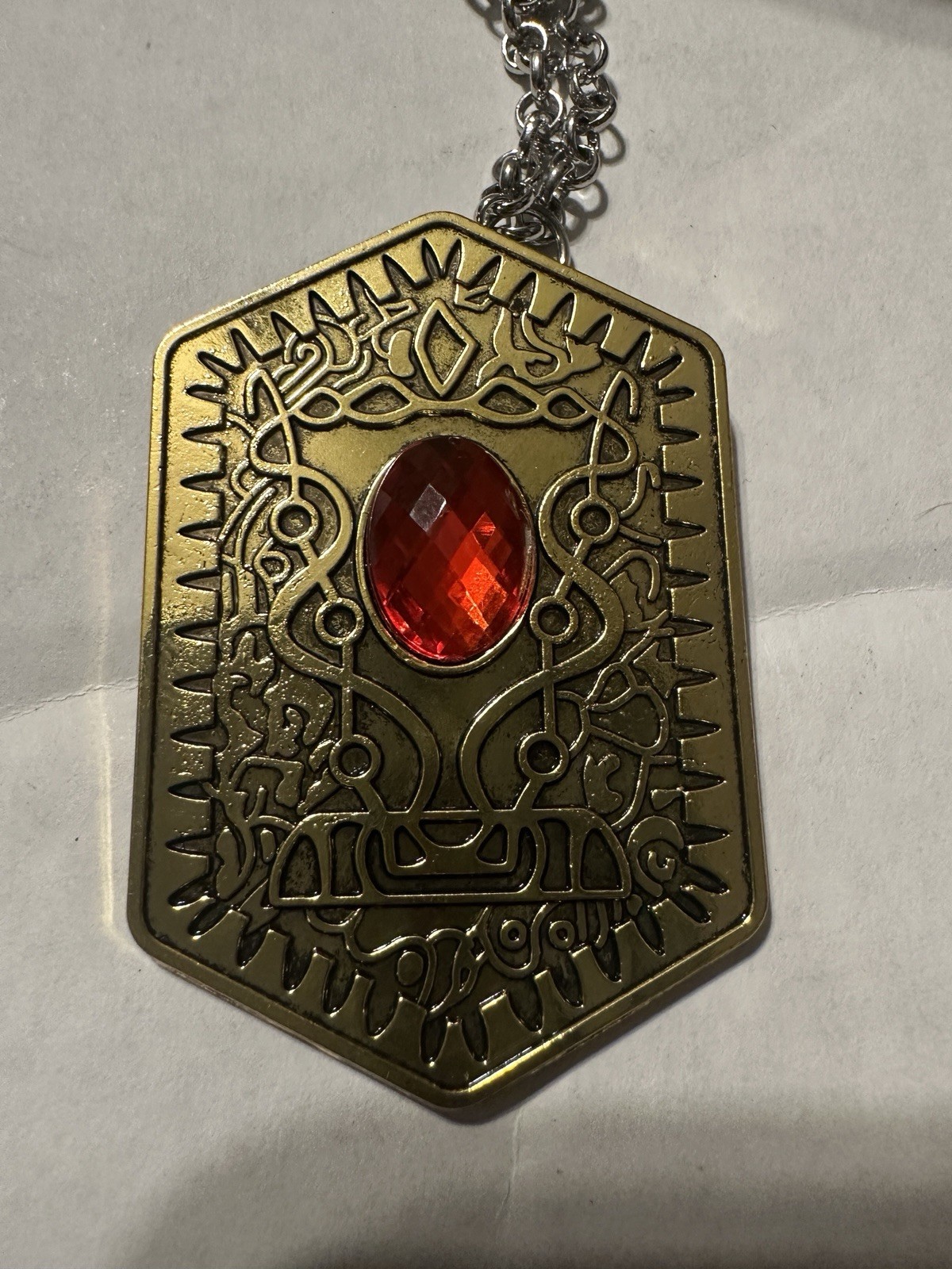 CHILDS PLAY CHUCKY HEART OF DAMBALLA NECKLACE PROP