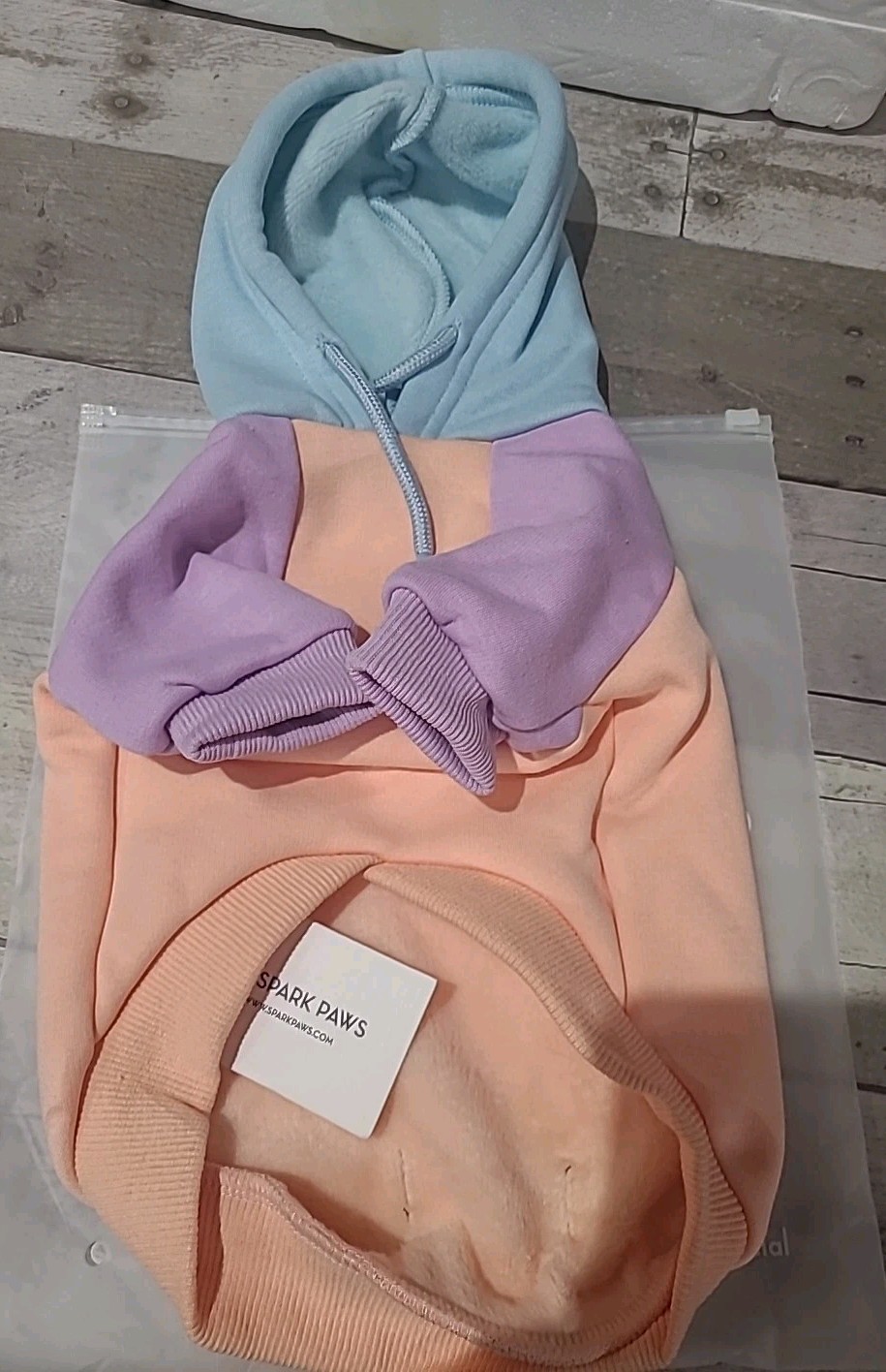 Spark Paws Medium Dog Hoodie Color-Cotton candy Nwt