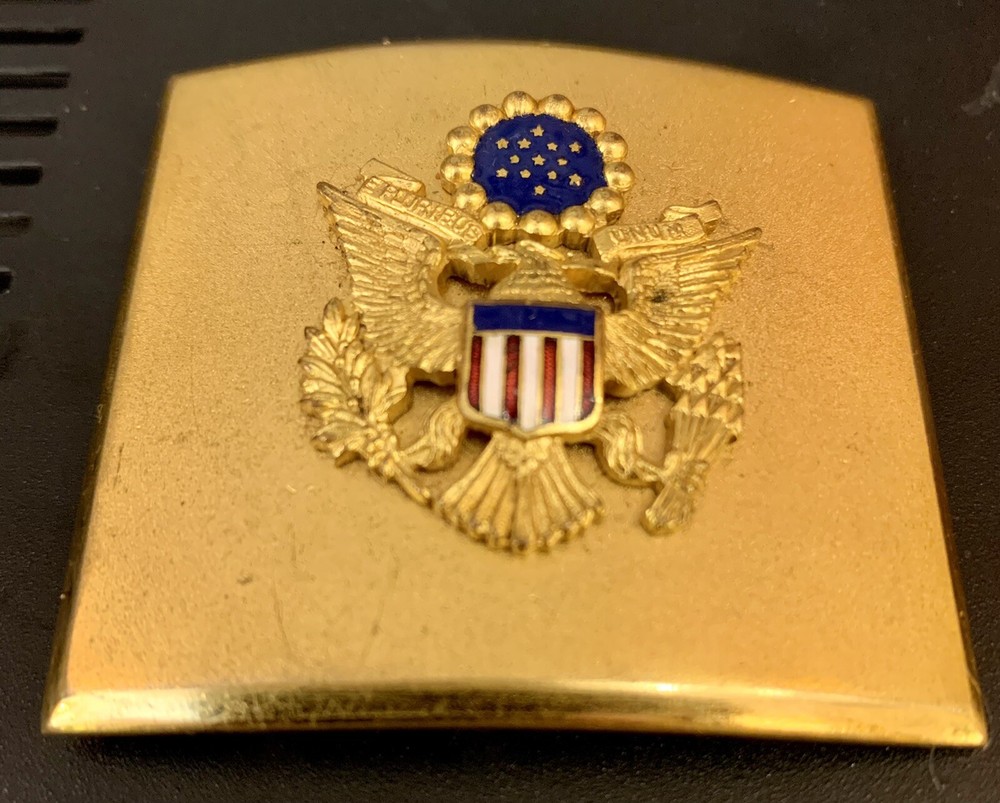 WWII Uniform Enameled Belt Buckle; Made In 5th Ave NY