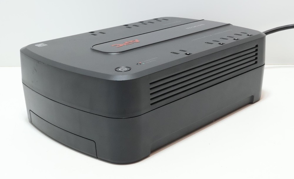 APC Back-UPS 550 Battery Backup & Surge Protector BE550G READ LISTING