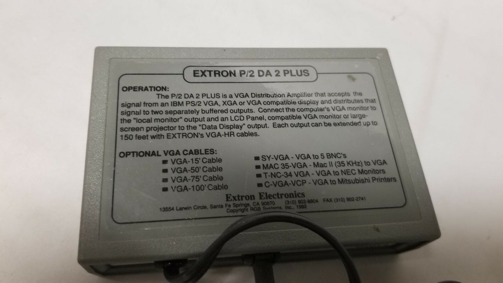 EXTRON P/2 DA2 PLUS VGA DISTRIBUTION AMPLIFIER with cable and power adapter