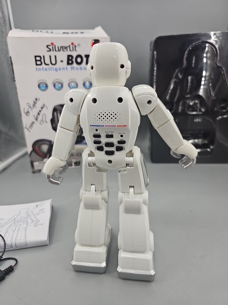Silverlit Blu-Bot Intelligent Robot - Iphone Ipad Ipod Touch & Android Devices